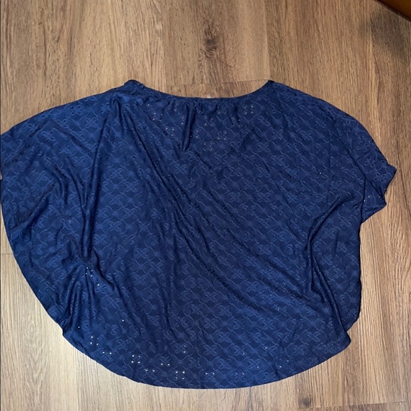 Blue Rounded Neckline Boxy Blouse - Picture 3 of 3